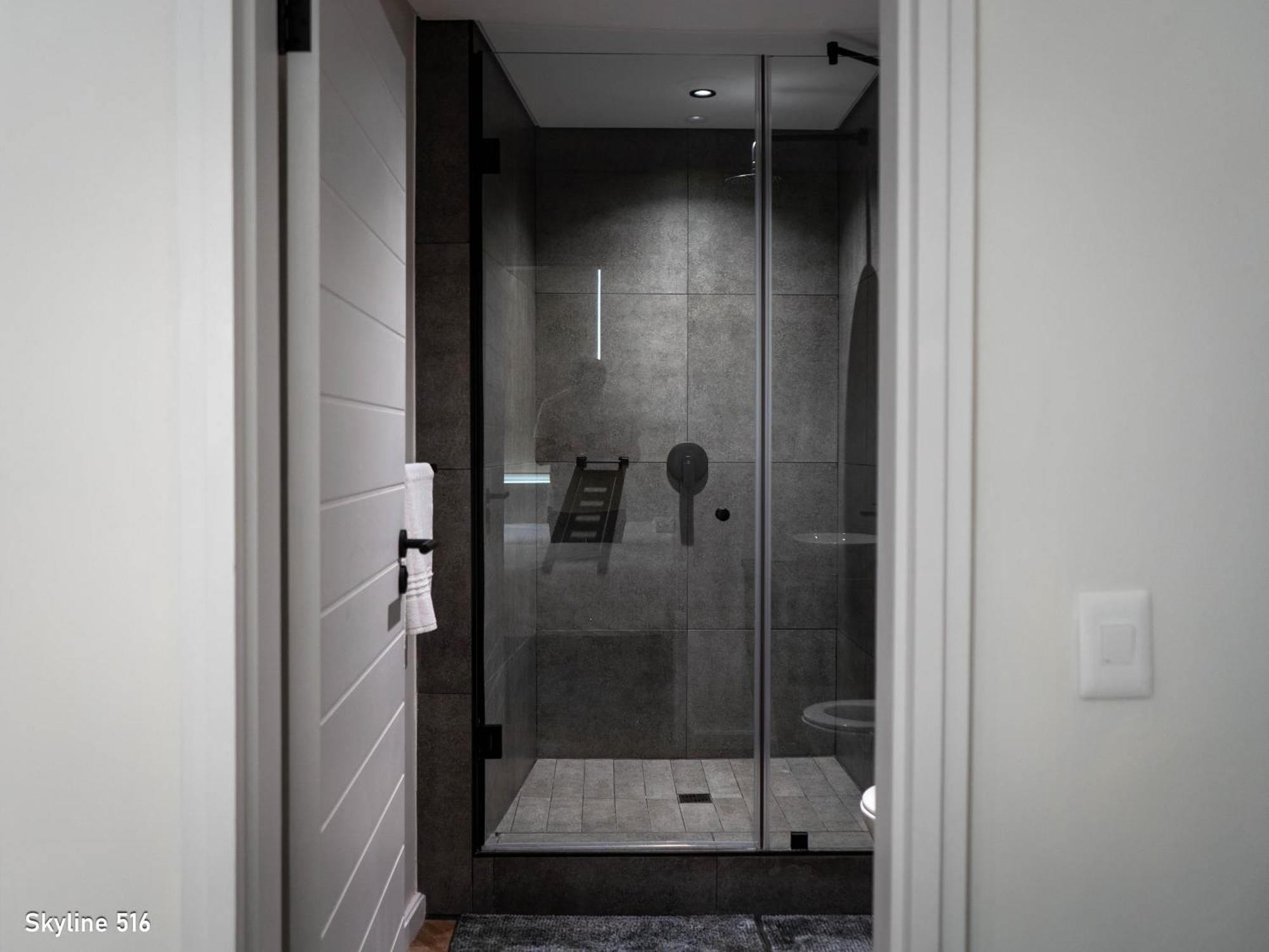 On Park 516 At Century Apartment *